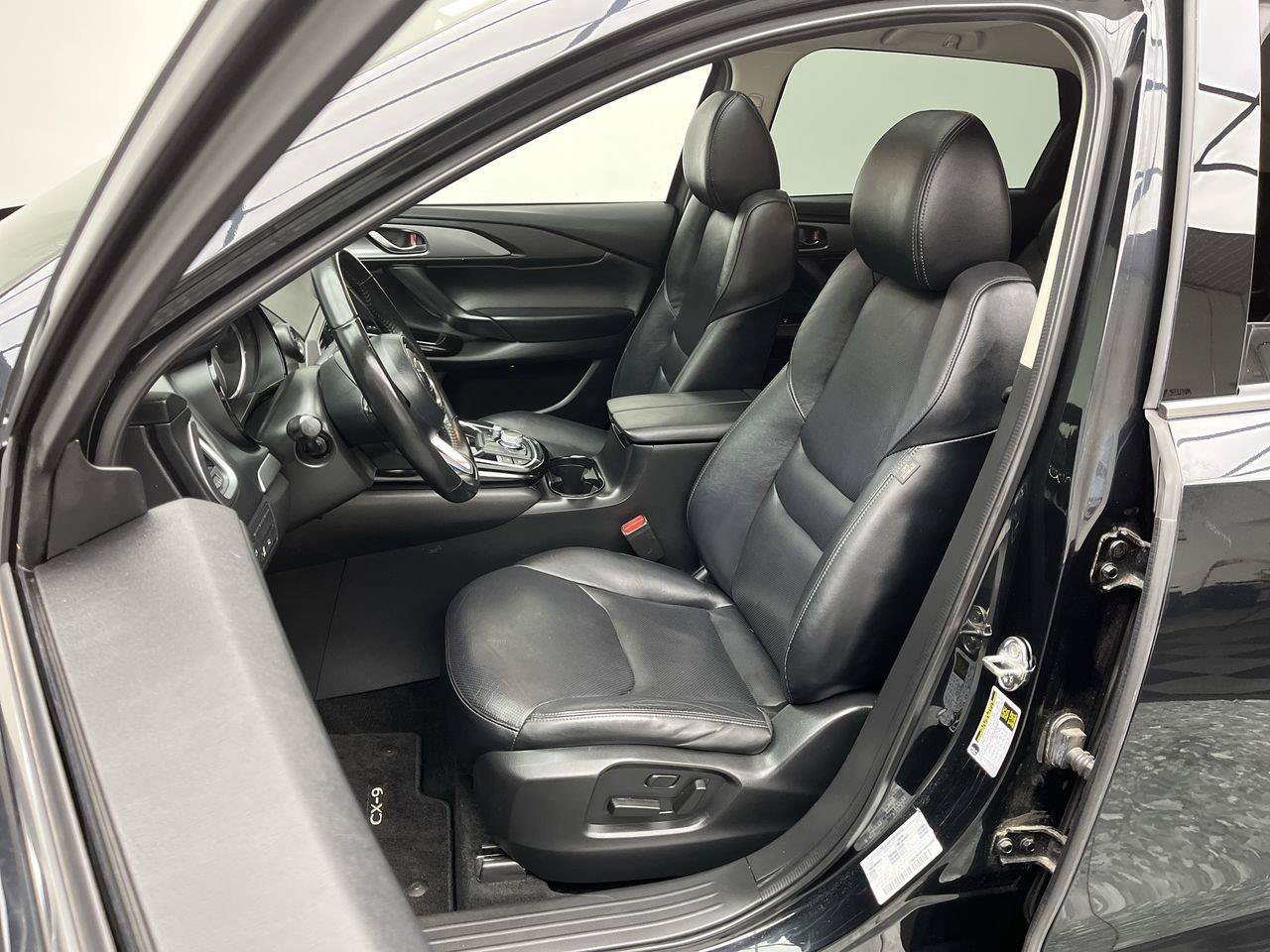 Certified 2023 MAZDA CX-9 Touring AWD/4WD image 12