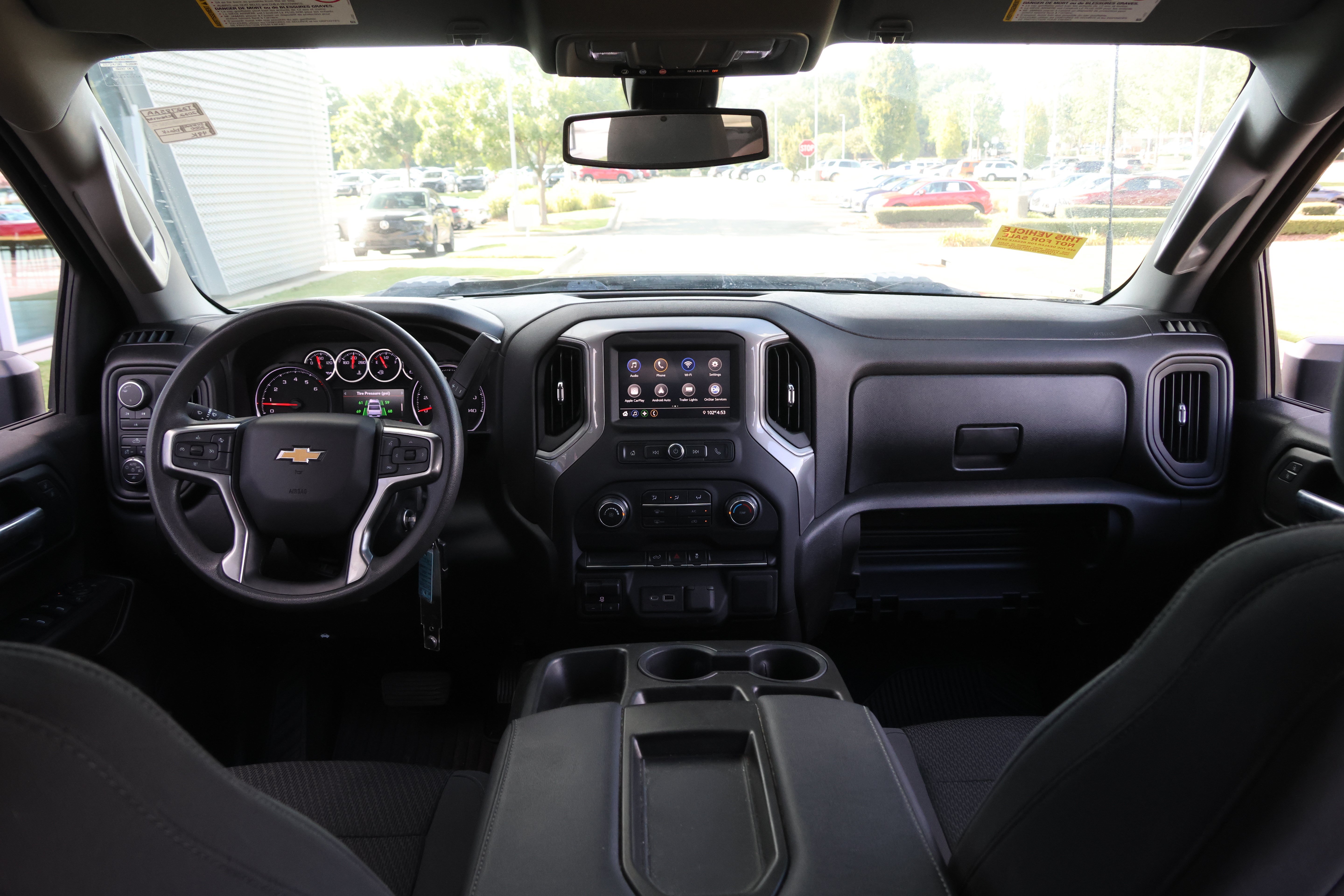 Used 2022 Chevrolet Silverado 2500 Custom w/ Custom Value Package AWD/4WD image 16