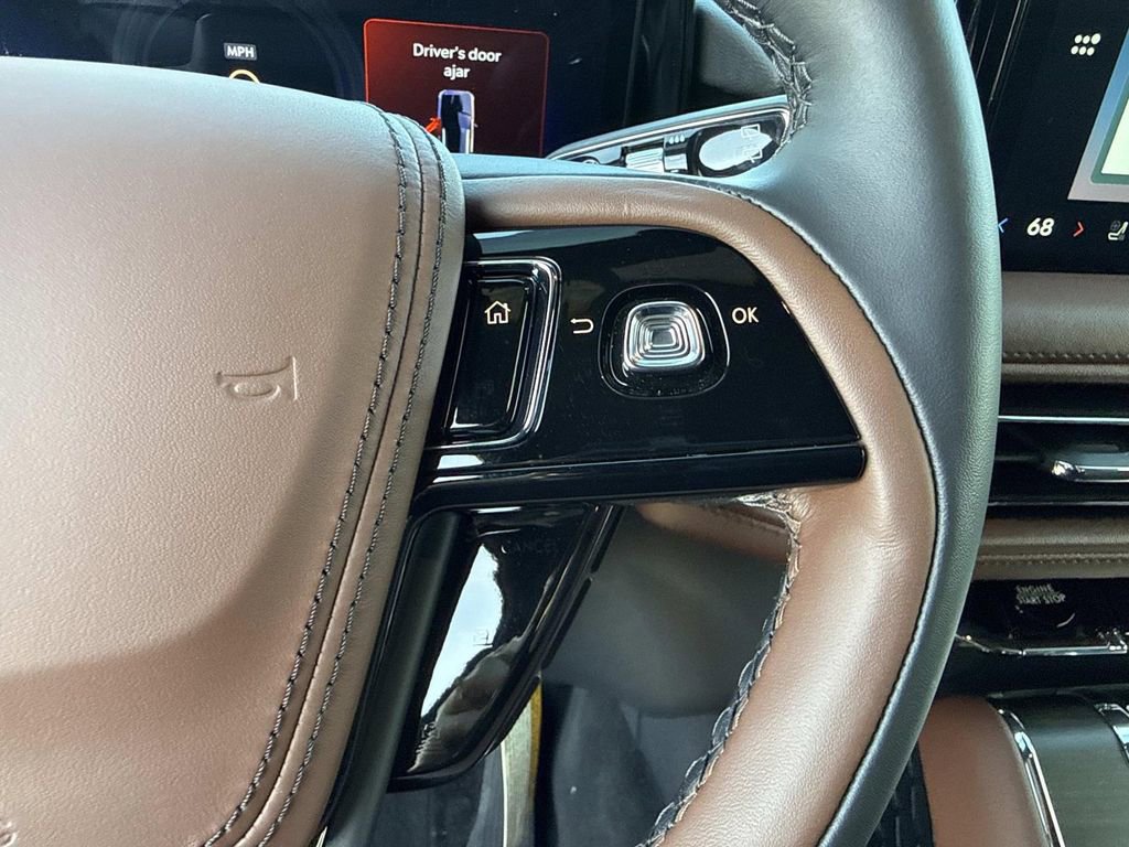 New 2026 Lincoln Aviator Reserve image 31