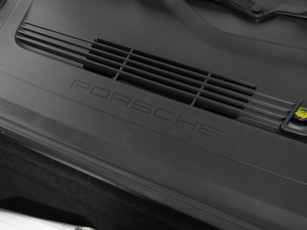 Certified 2024 Porsche 718 Cayman S RWD image 50