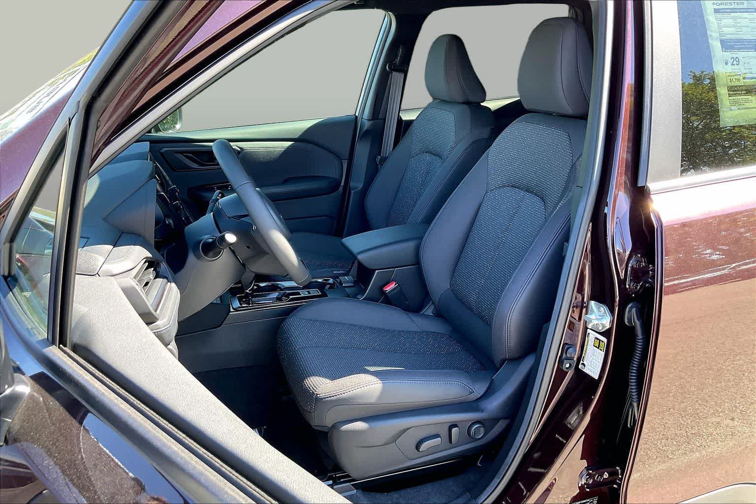 New 2026 Subaru Forester Premium AWD/4WD image 9