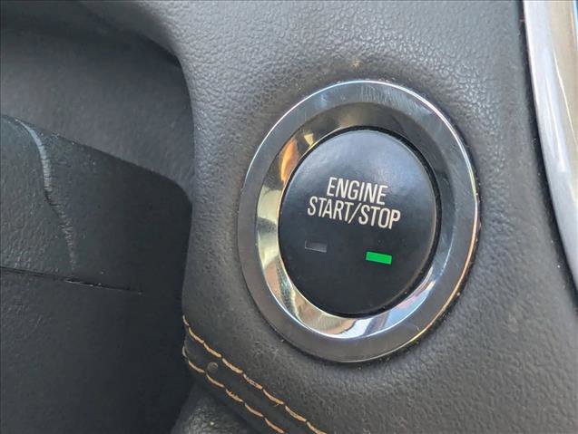 Used 2019 Chevrolet Trax LT w/ LT Convenience Package image 17