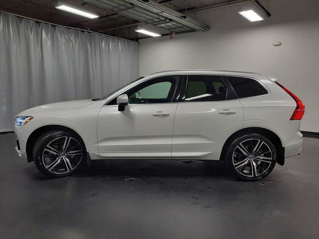 Used 2019 Volvo XC60 T5 R-Design image 6