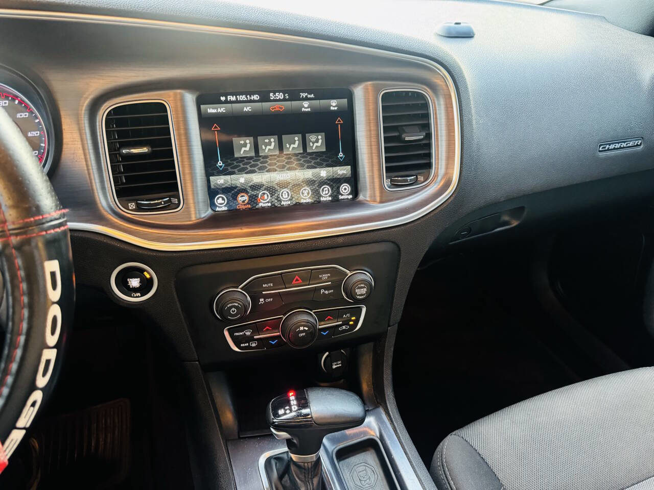 Used 2017 Dodge Charger SE w/ Popular Equipment Group RWD image 18
