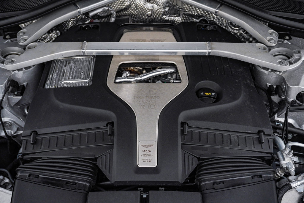 Used 2026 Aston Martin DBX 707 AWD/4WD image 35