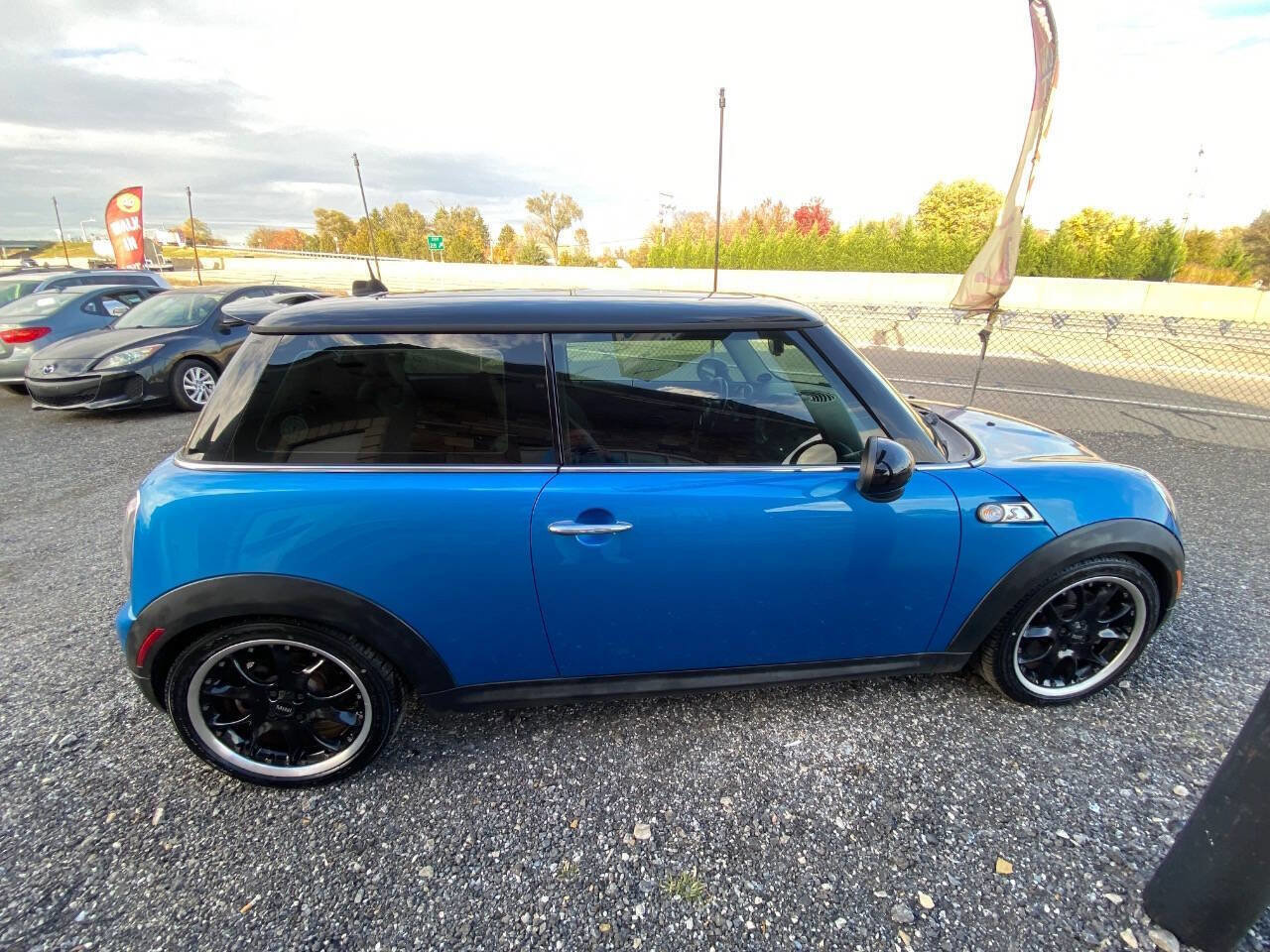 Used 2011 MINI Cooper S image 8