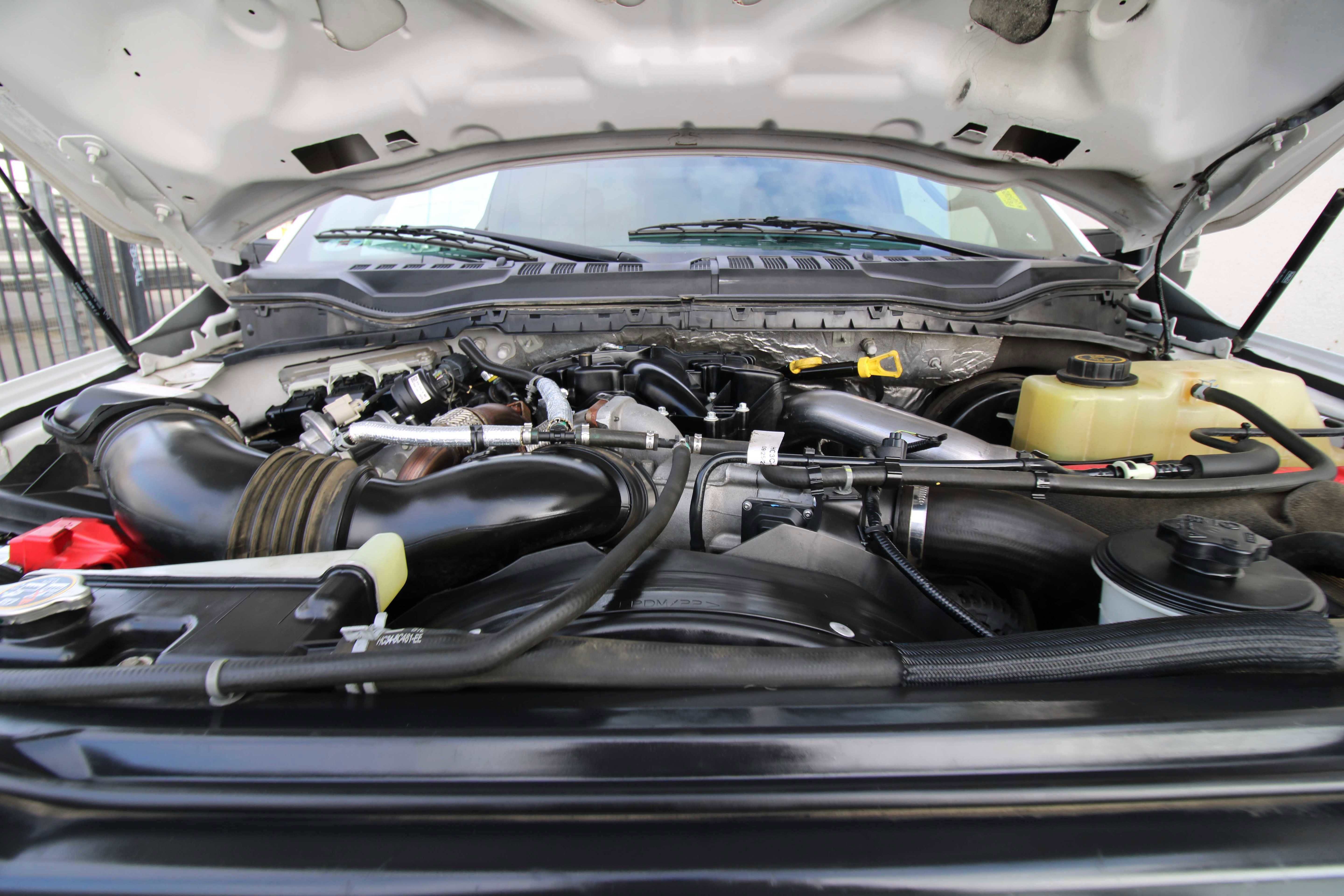 Used 2019 Ford F250 XL w/ Power Equipment Group image 21