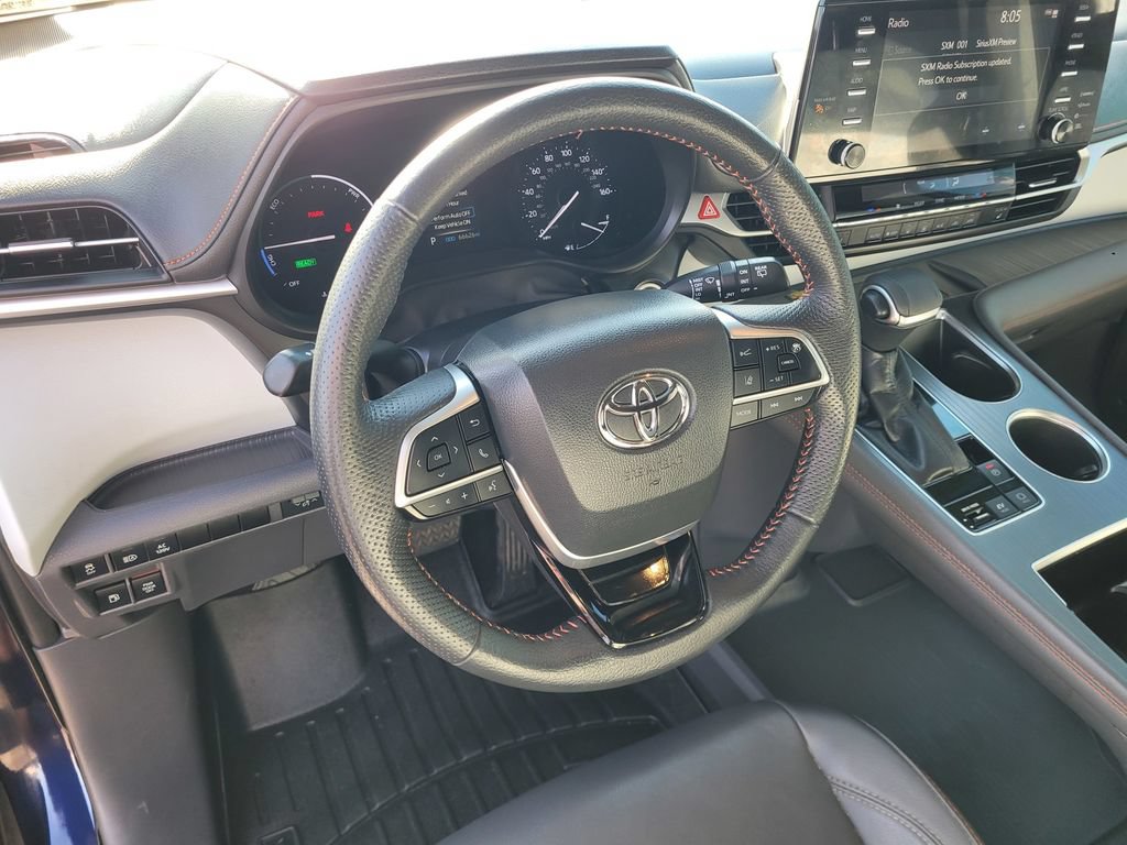 Used 2022 Toyota Sienna XSE w/ XSE Plus Package AWD/4WD image 26