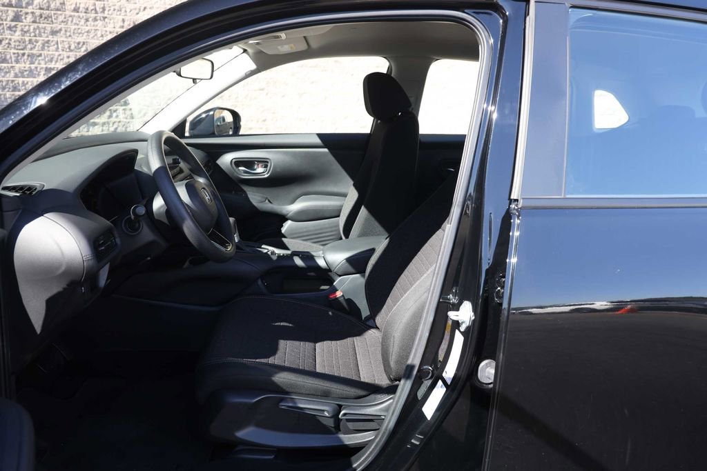 Used 2024 Honda HR-V LX image 24