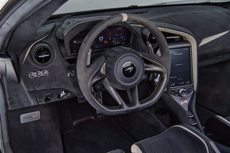 Used 2022 McLaren 765LT RWD image 24