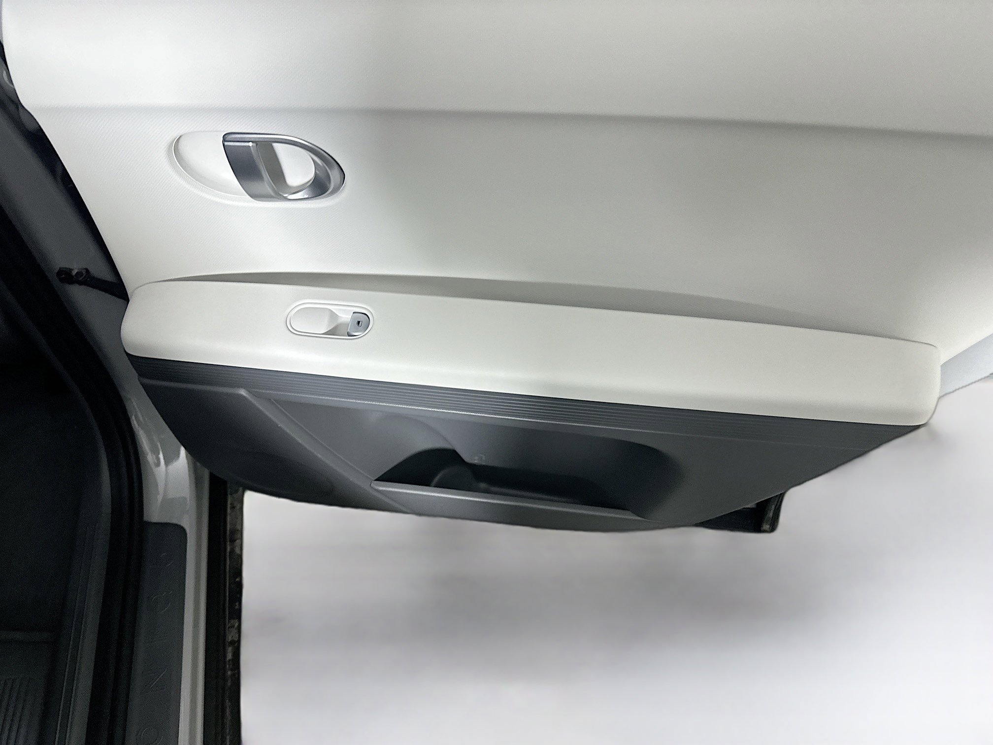 Used 2024 Hyundai Ioniq 5 SEL image 30