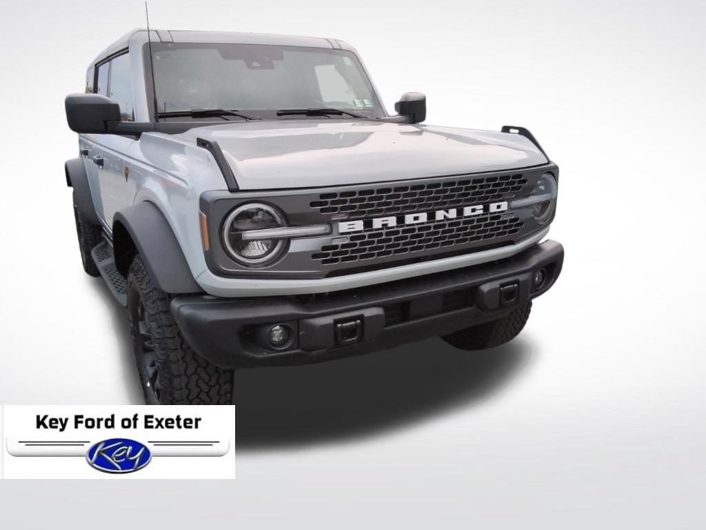 Used 2026 Ford Bronco Badlands AWD/4WD image 3