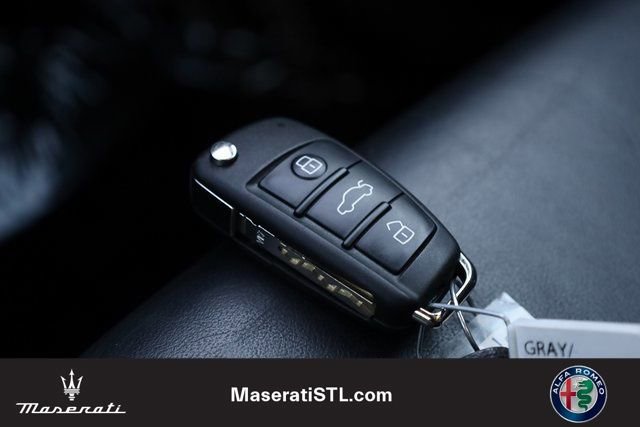 Used 2022 Audi Q3 2.0T Premium image 24