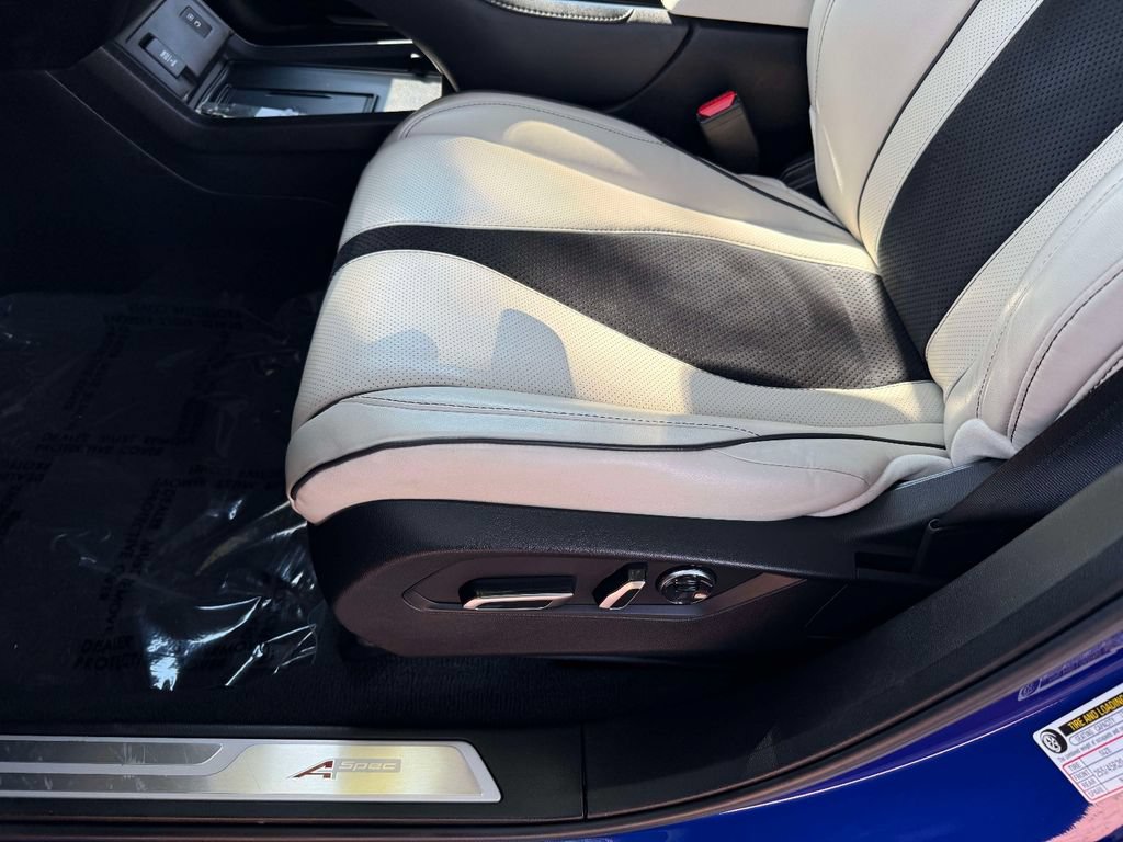 Certified 2024 Acura RDX w/ Advance Package AWD/4WD image 14
