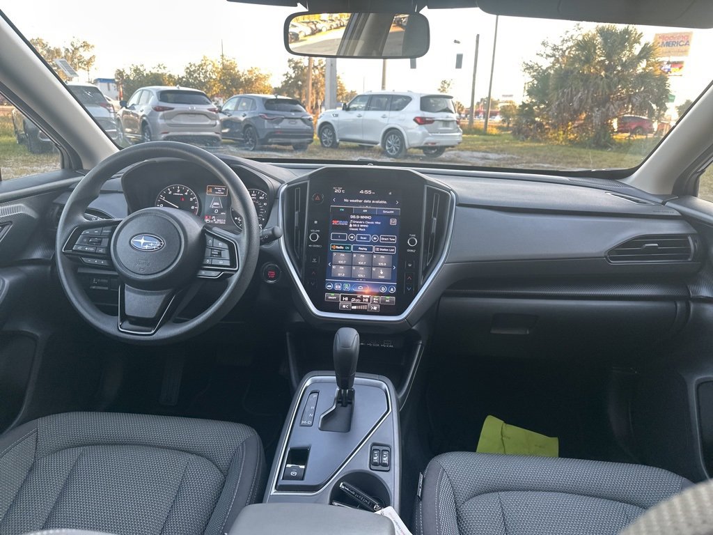 Used 2024 Subaru Crosstrek 2.0i Premium image 5