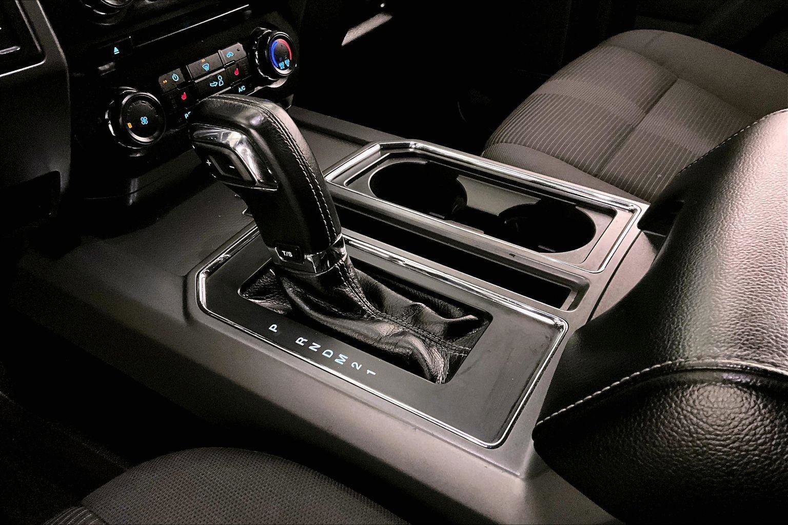 Used 2016 Ford F150 XLT w/ Equipment Group 302A Luxury image 16