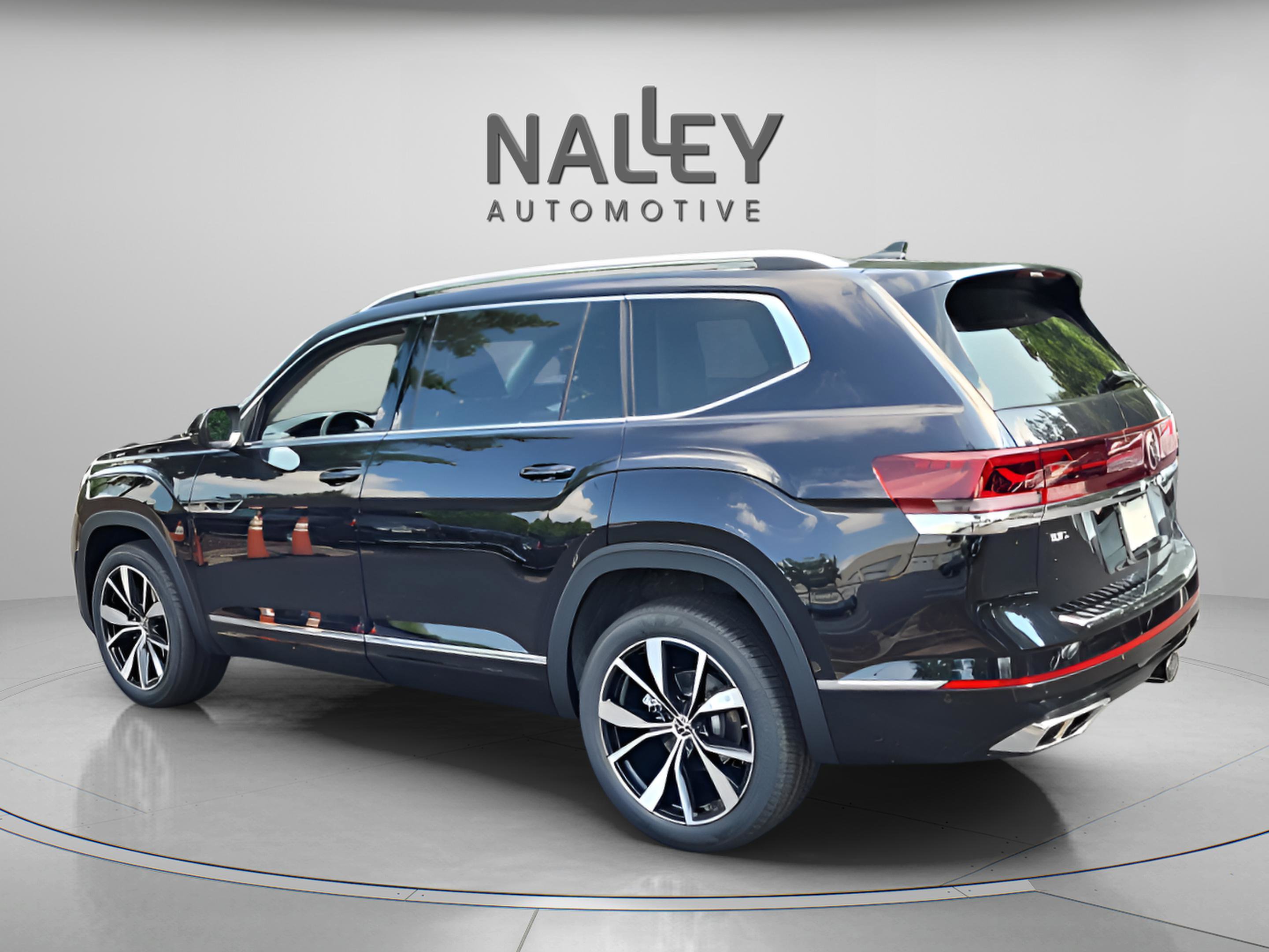 New 2026 Volkswagen Atlas SEL Premium R-Line image 4