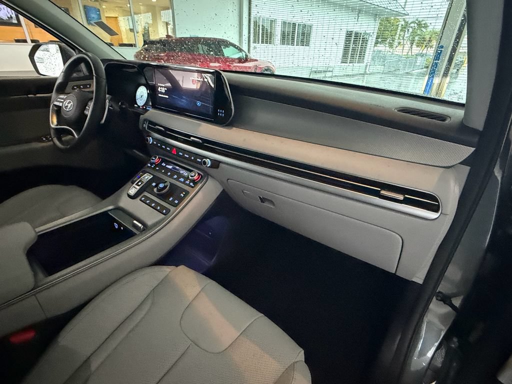 Used 2024 Hyundai Palisade SEL FWD image 20