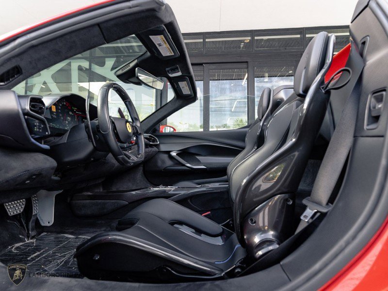 Used 2023 Ferrari 296 GTS image 24