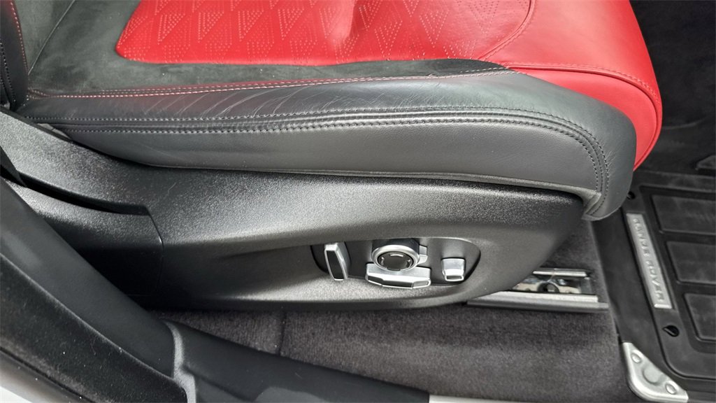 Used 2021 Land Rover Range Rover Sport SVR image 46