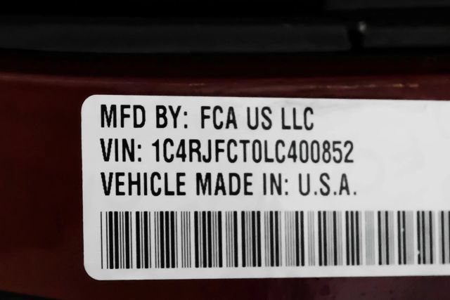 Used 2020 Jeep Grand Cherokee High Altitude AWD/4WD image 54