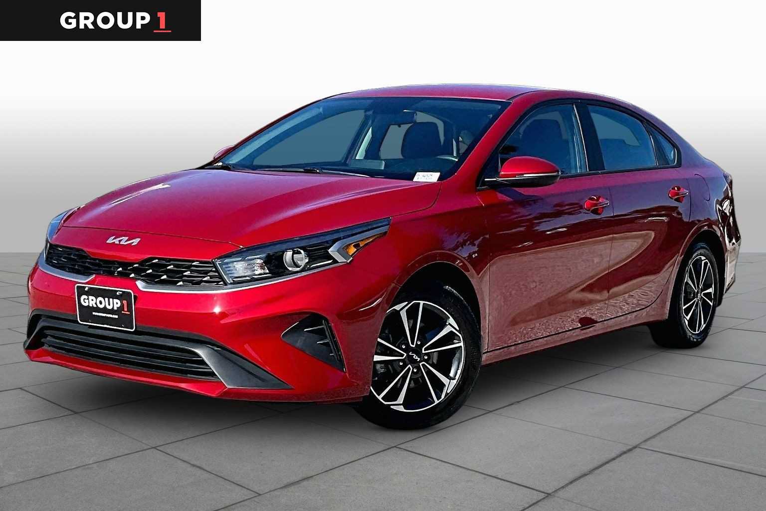 Used 2024 Kia Forte LXS w/ LXS Technology Package FWD image 1