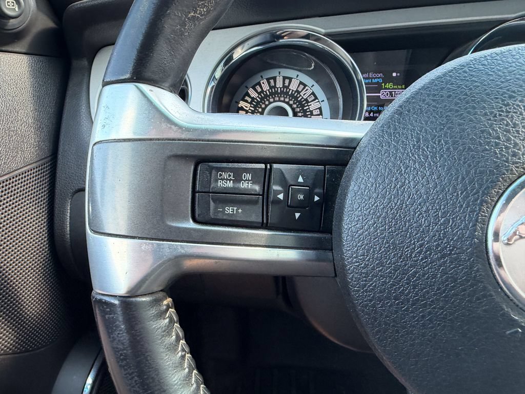 Used 2013 Ford Mustang Premium w/ V6 Performance Pkg RWD image 27