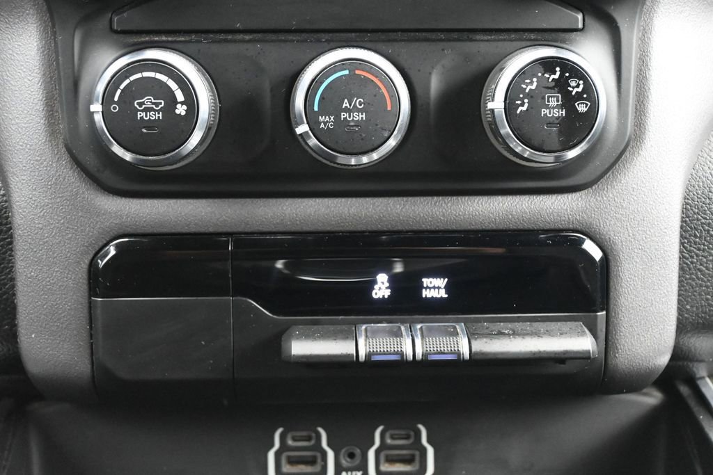 Used 2021 RAM 1500 Big Horn RWD image 19