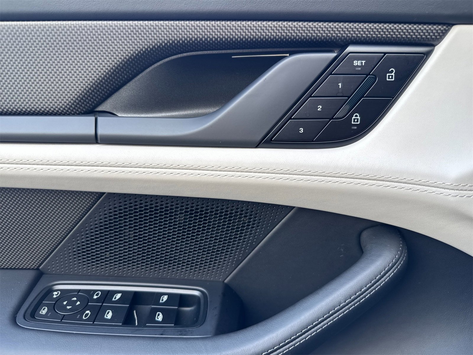 New 2026 Porsche Taycan Turbo S image 12