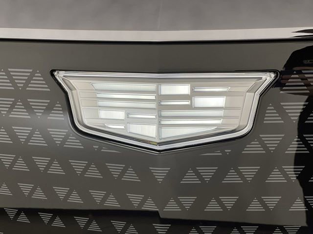 Used 2026 Cadillac Vistiq Sport image 32
