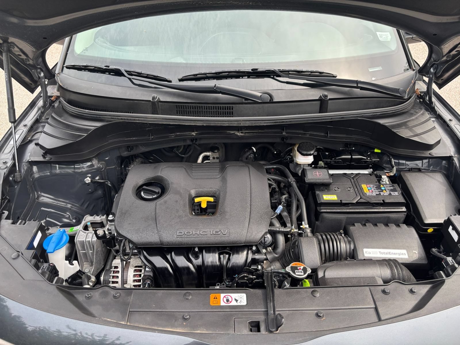 Used 2025 Kia Soul LX w/ LX Technology Package FWD image 29