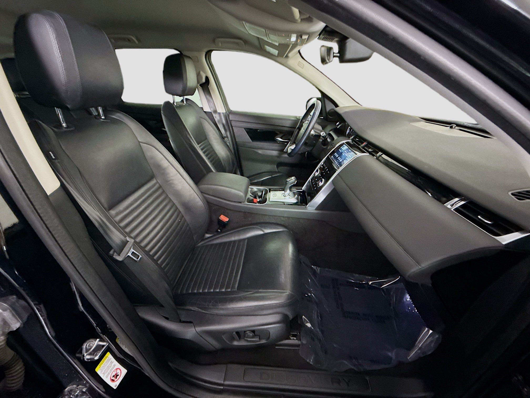 Used 2020 Land Rover Discovery Sport S AWD/4WD image 29