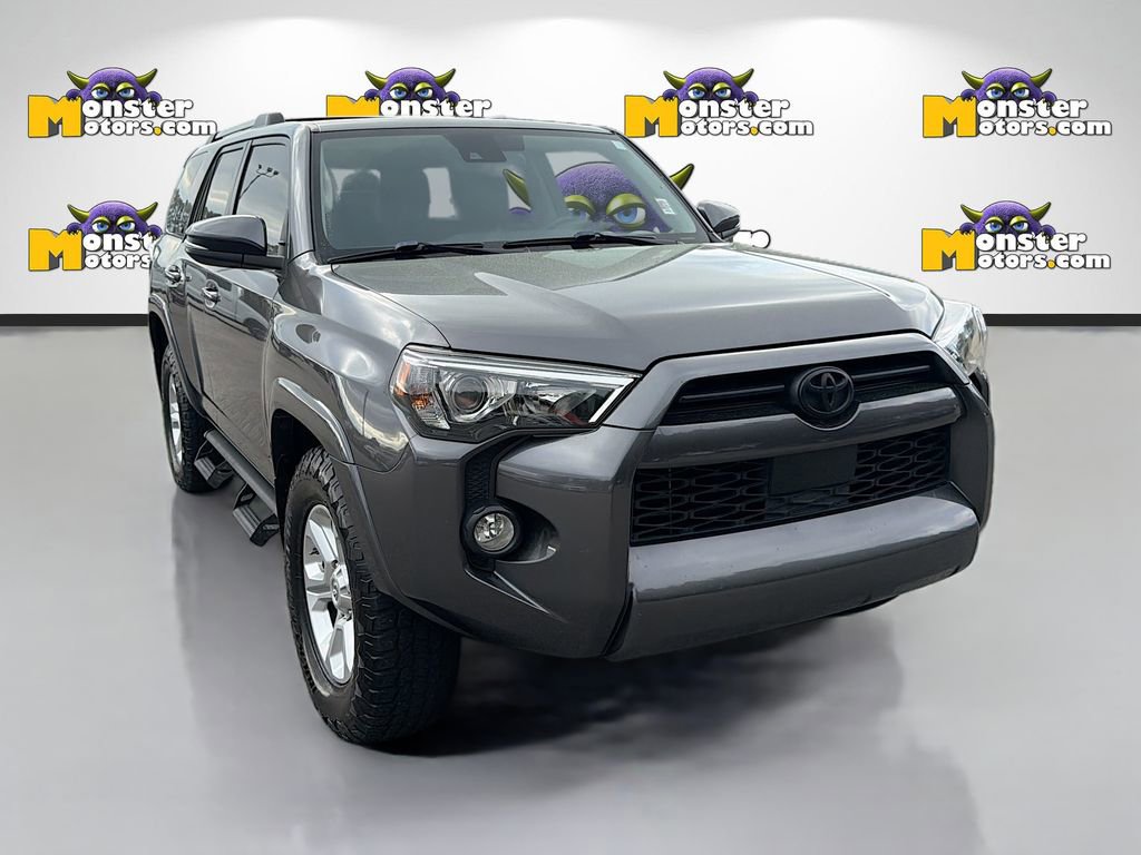Used 2020 Toyota 4Runner SR5 Premium w/ Moonroof Package image 3