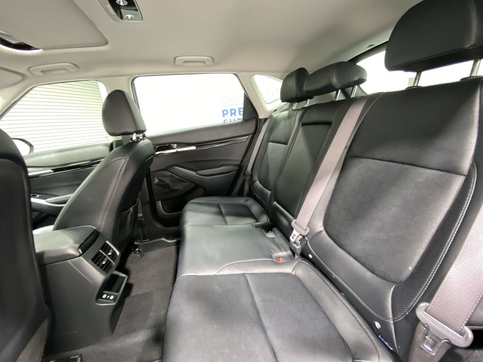 Used 2024 Kia Seltos EX AWD/4WD image 23