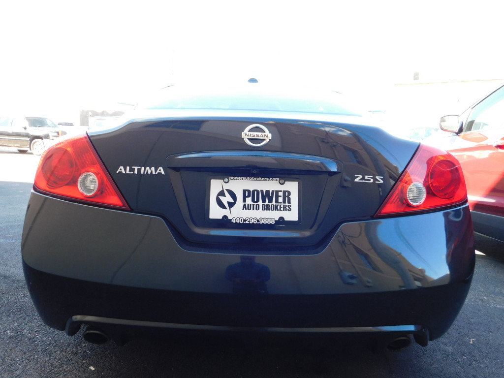 Used 2010 Nissan Altima 2.5 S w/ Premium Pkg FWD image 7