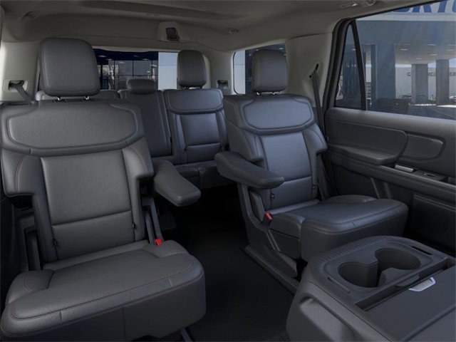 New 2025 Ford Expedition Active image 11