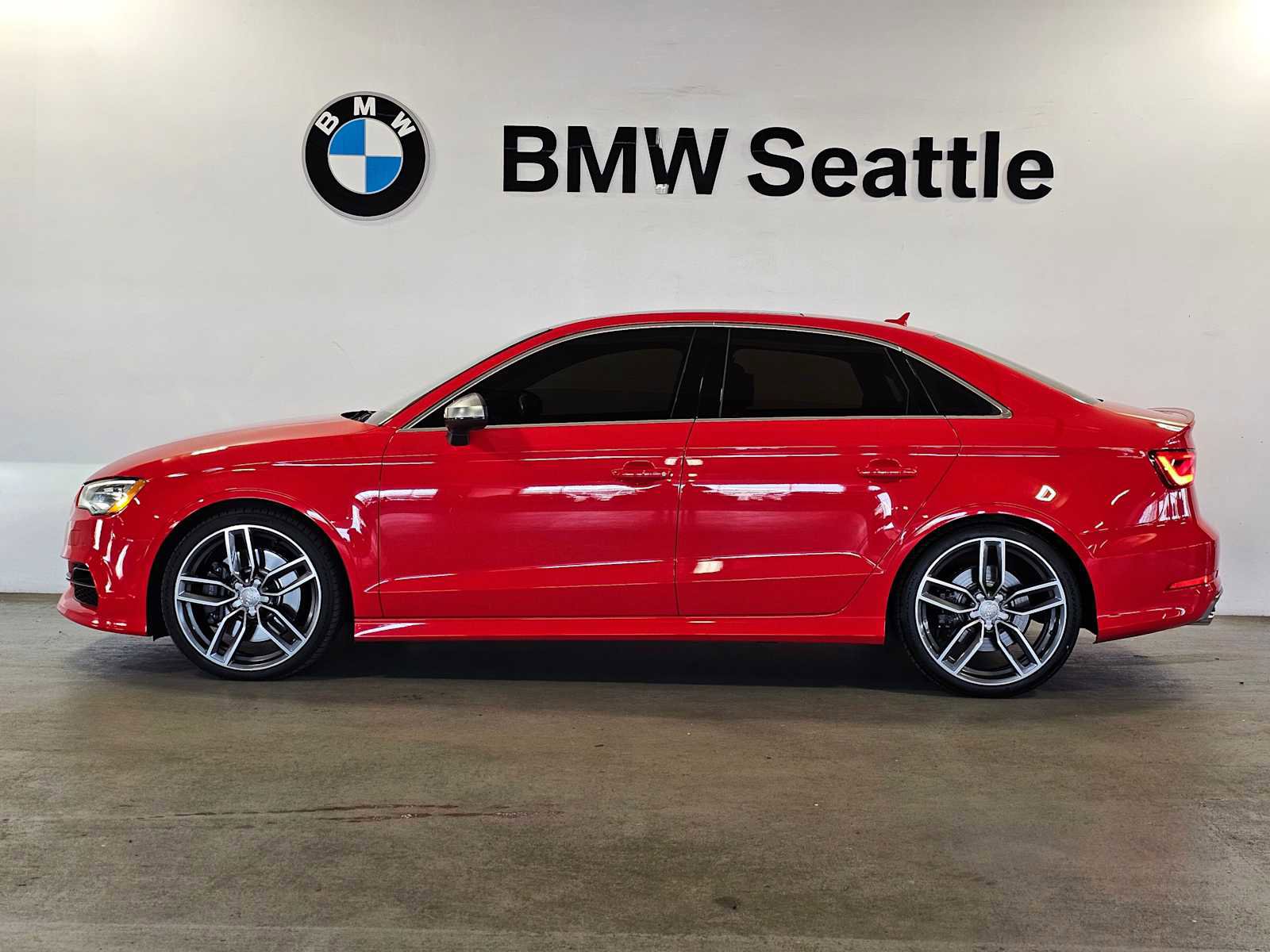 Used 2016 Audi S3 Premium Plus w/ Technology Package image 3