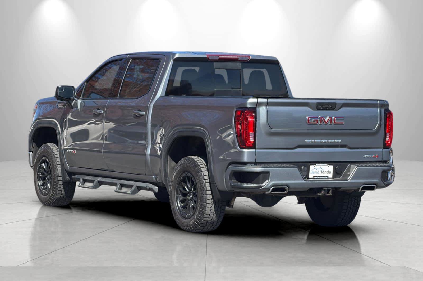 Used 2021 GMC Sierra 1500 AT4 w/ AT4 Preferred Package AWD/4WD image 6