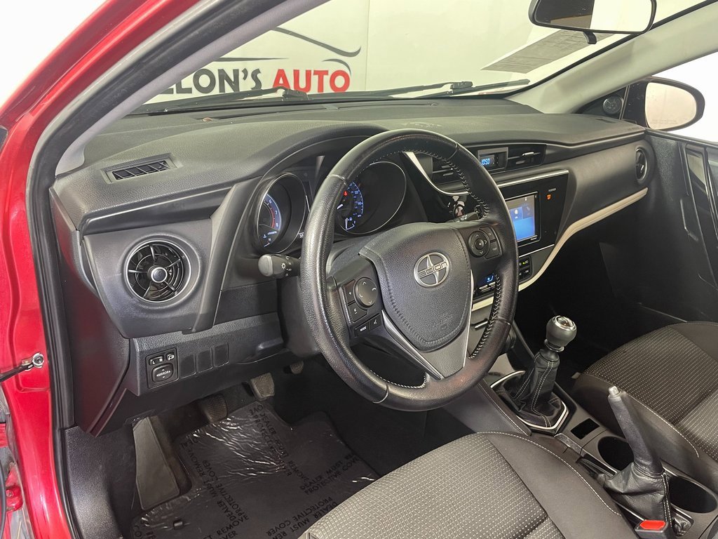 Used 2016 Scion iM Base image 14