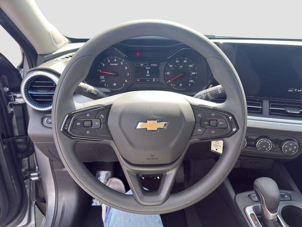 New 2026 Chevrolet Trax LS FWD image 10