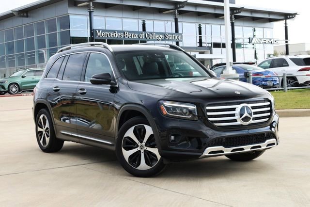 Certified 2024 Mercedes-Benz GLB 250 image 1