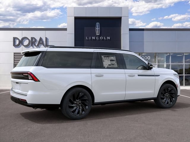 New 2027 Lincoln Navigator L Reserve w/ Jet Appearance Package AWD/4WD image 6