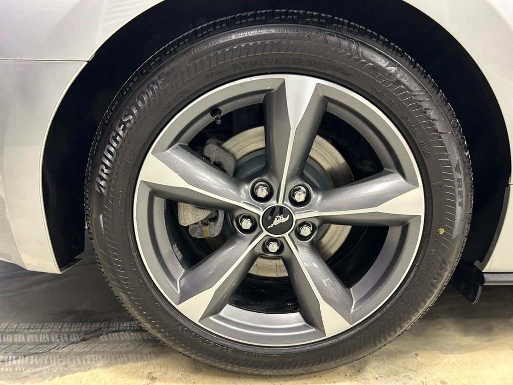 Used 2016 Ford Mustang Convertible w/ Equipment Group 051A image 16