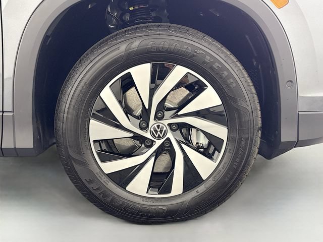 New 2026 Volkswagen Tiguan S AWD/4WD image 29