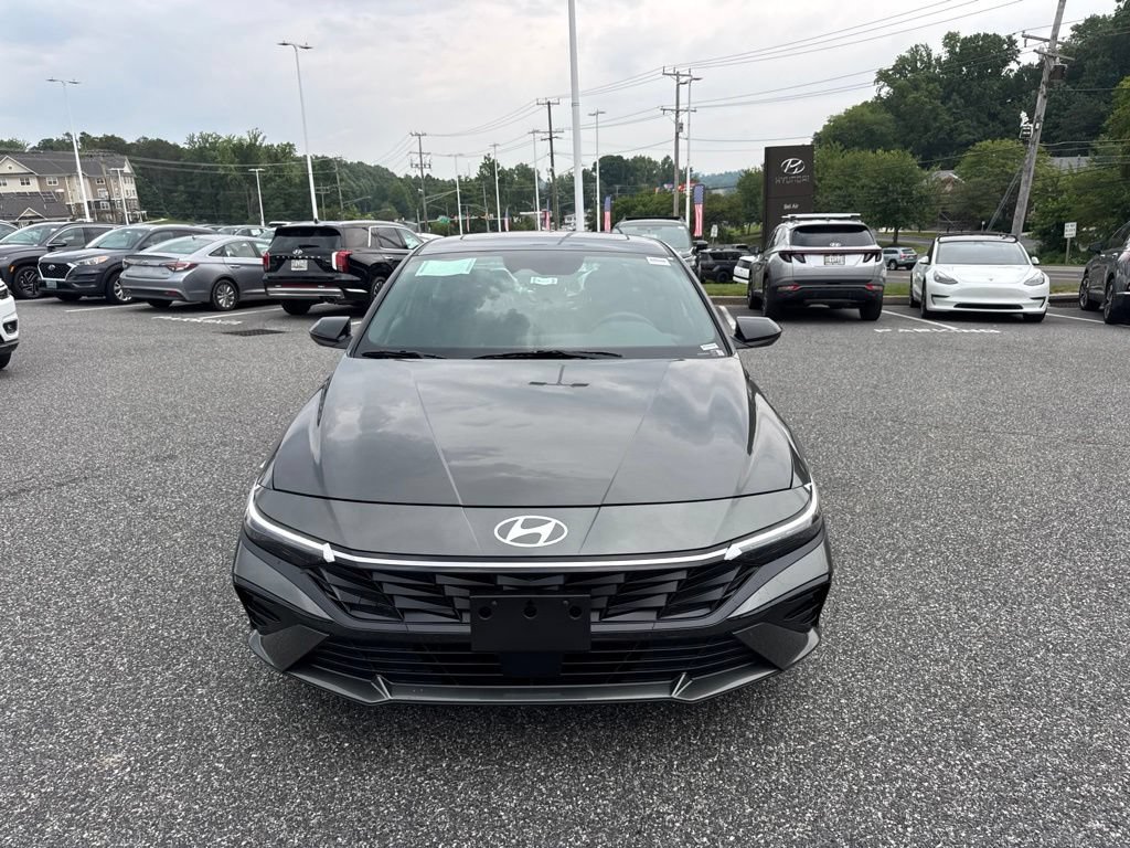 New 2026 Hyundai Elantra SEL Sport Premium FWD image 3
