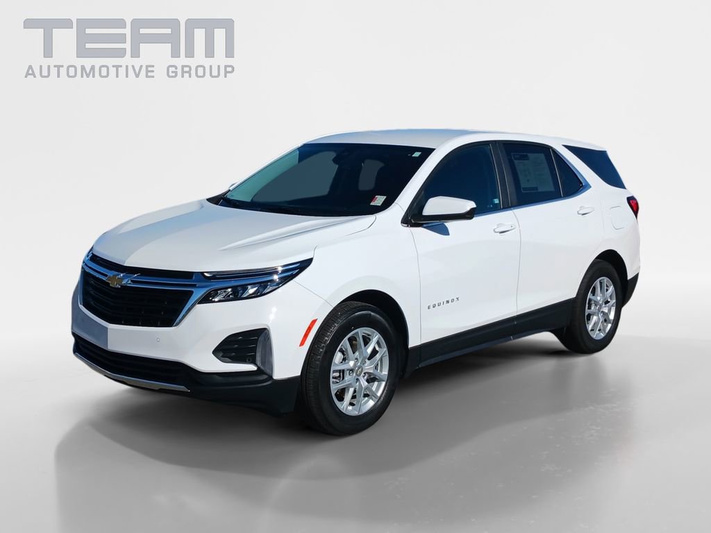 Used 2024 Chevrolet Equinox LT w/ LPO, Floor Liner Package image 3