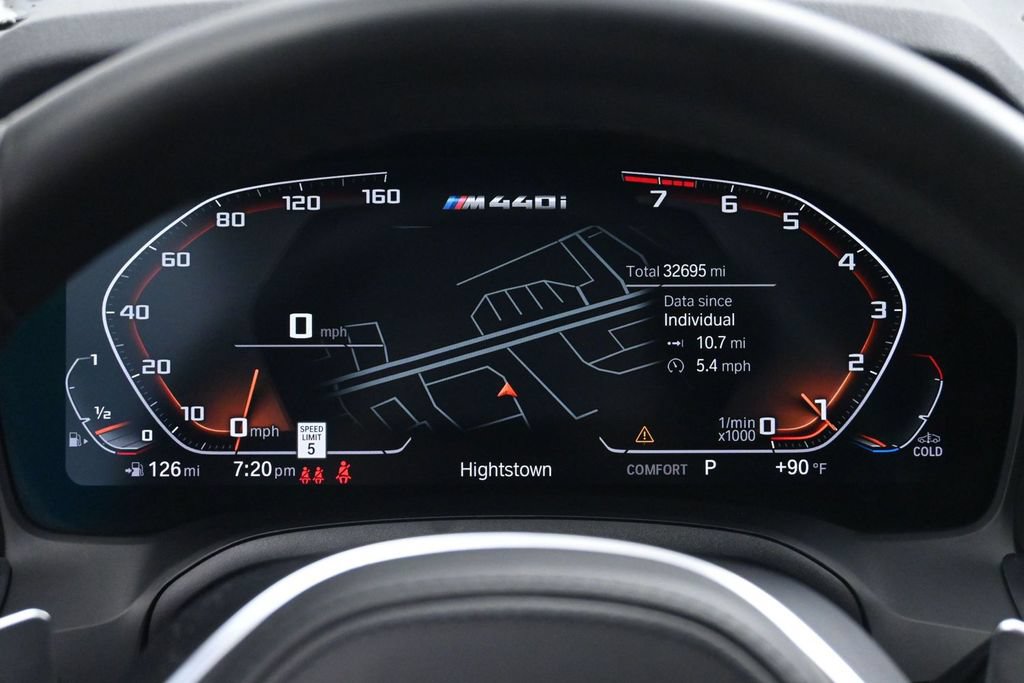 Used 2023 BMW M440i Coupe w/ Parking Assistance Package RWD image 21