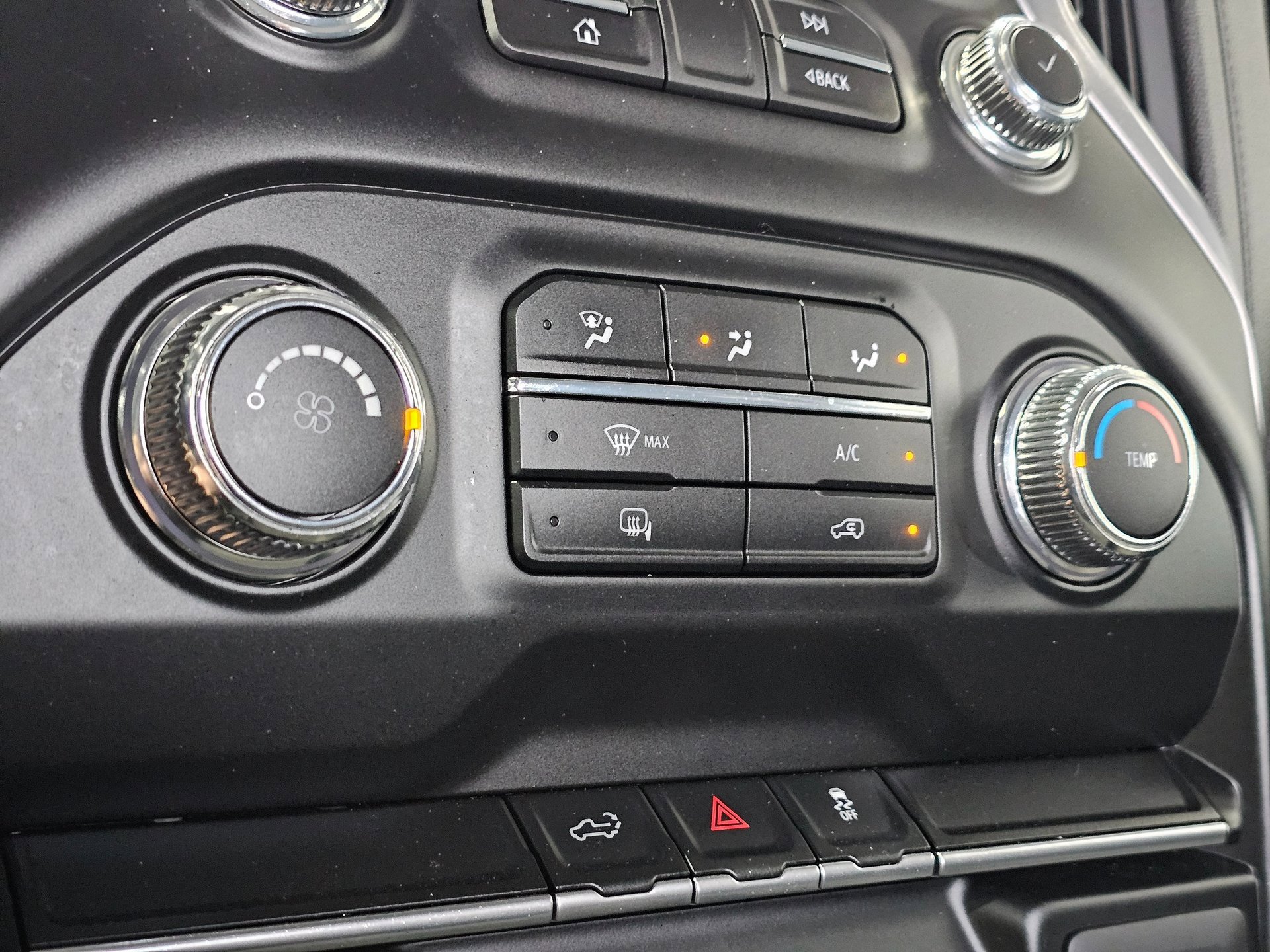 Used 2023 GMC Sierra 2500 SLE image 28