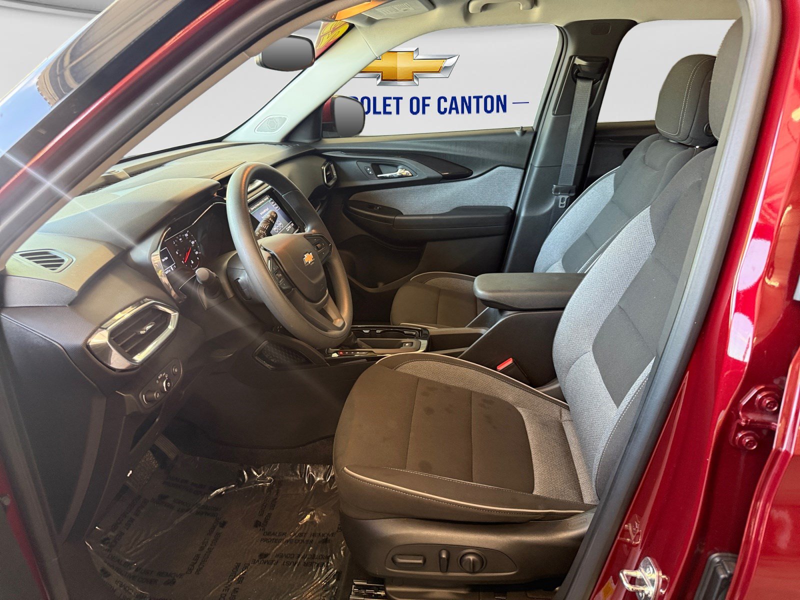 Used 2024 Chevrolet Equinox LT FWD image 9