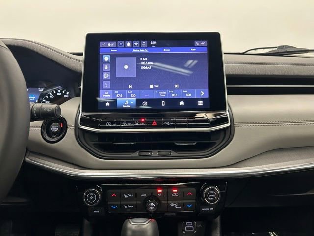 Used 2024 Jeep Compass Limited w/ Sun and Sound Group image 44